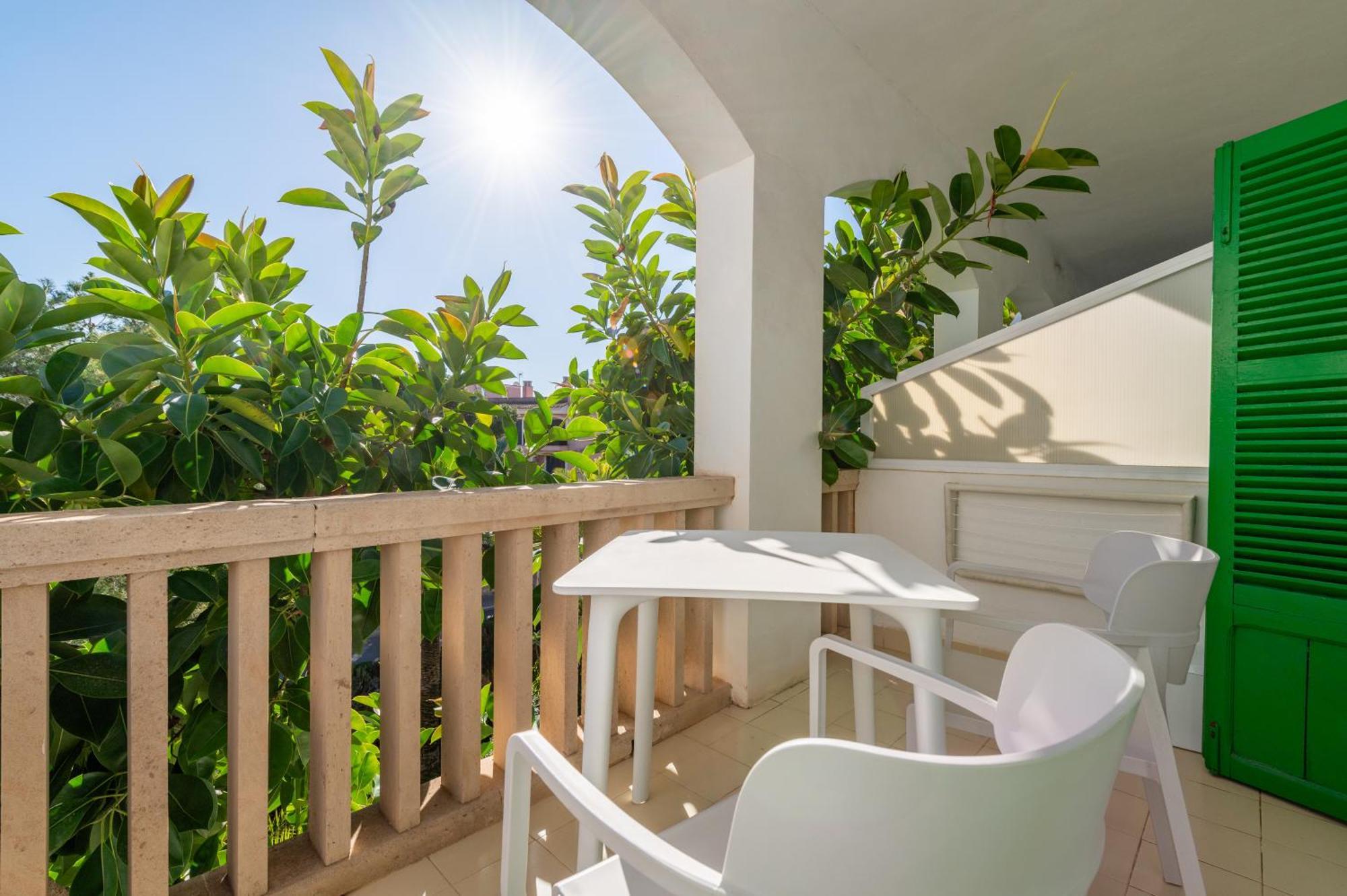 Hotel Martorell By Mhr Colonia de Sant Jordi Екстер'єр фото