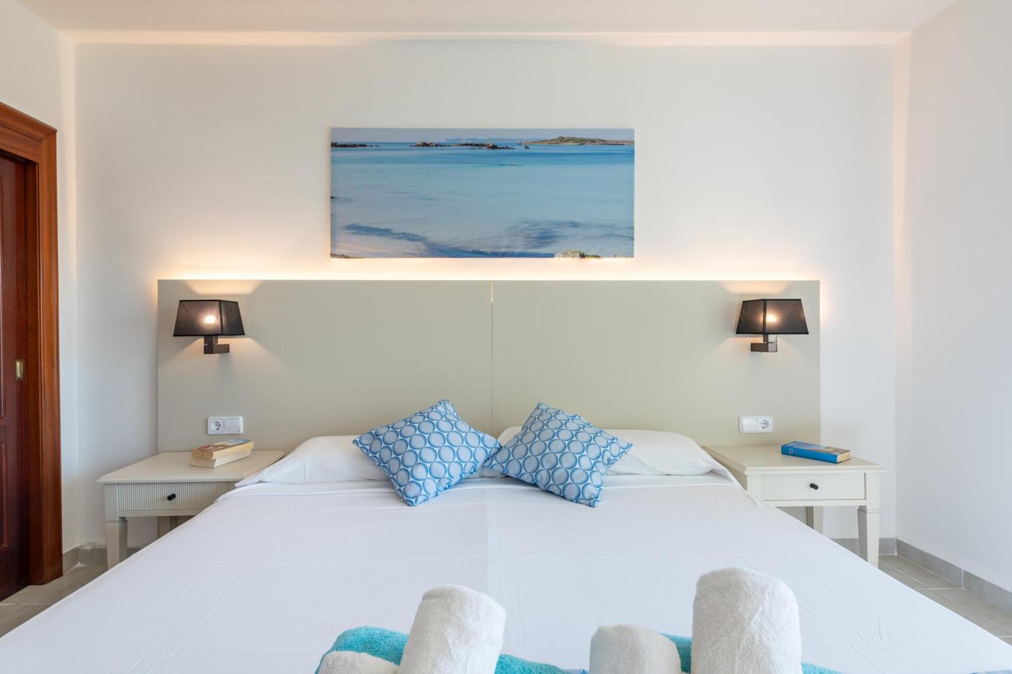 Hotel Martorell By Mhr Colonia de Sant Jordi Екстер'єр фото