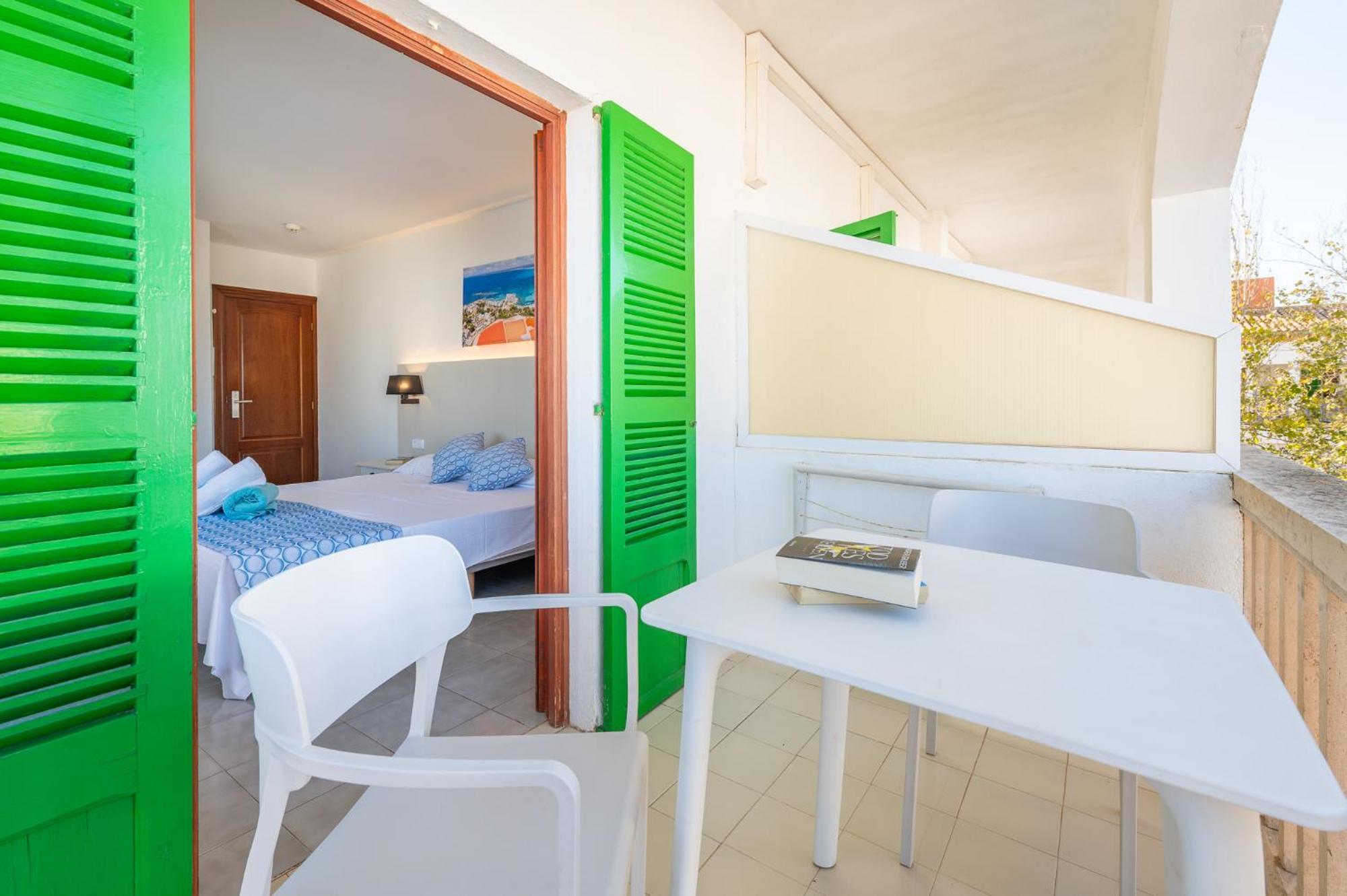 Hotel Martorell By Mhr Colonia de Sant Jordi Екстер'єр фото